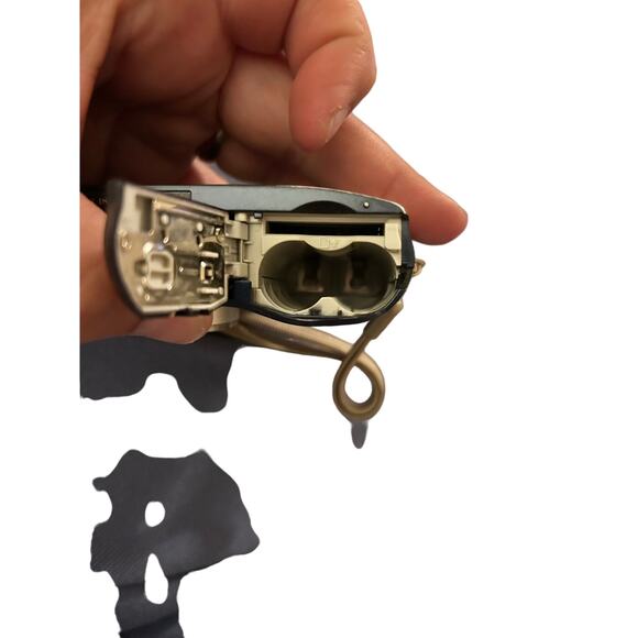 Vintage Nikon Coolpix L18 Digital Camera Dark Blue - Picture 5 of 6